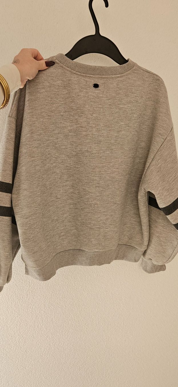 Maglioni & Felpe: Sweat col rond – Usato da Vétroz venduto da MargauxLDG 1