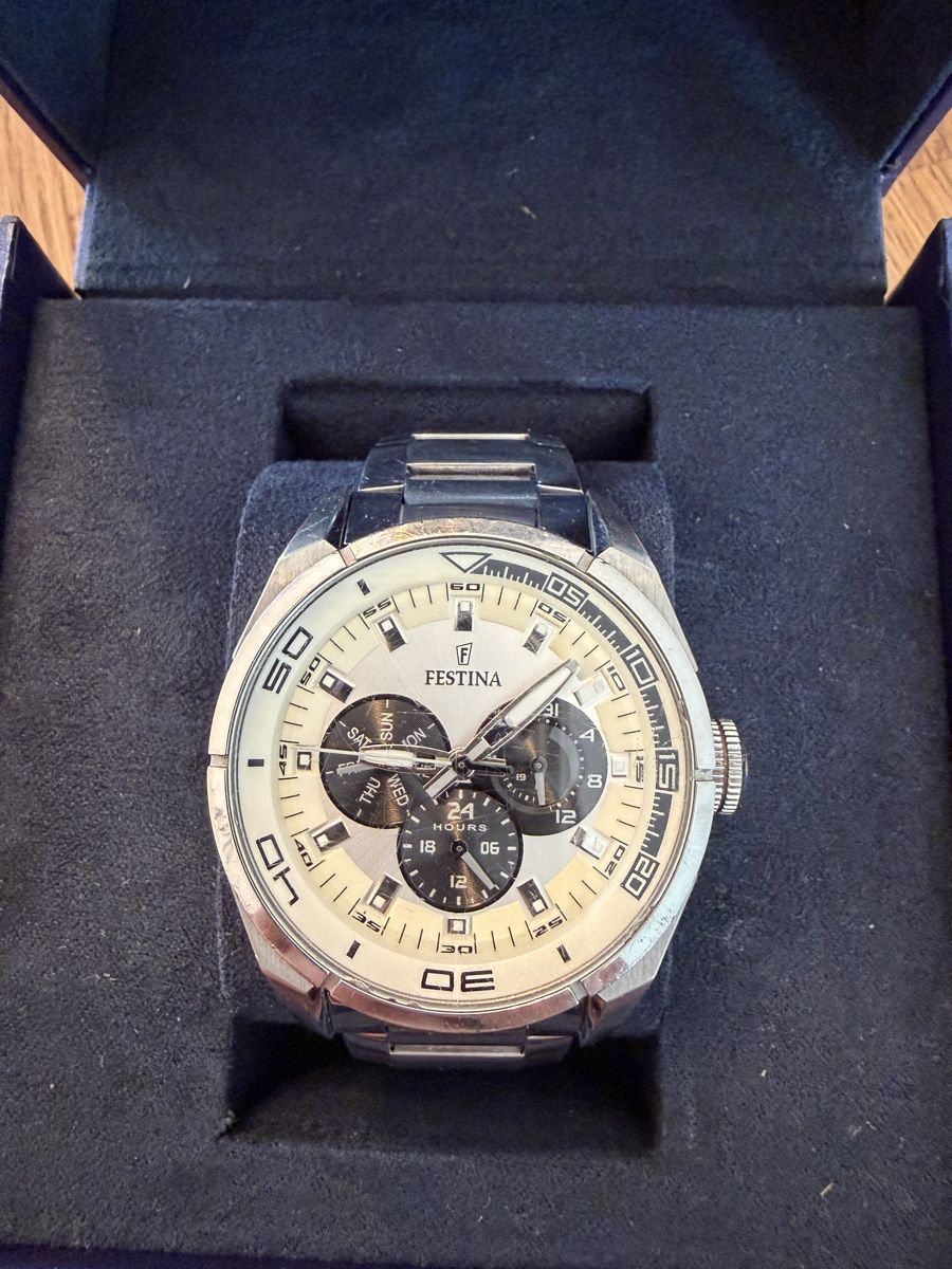 Festina Bracciali & Braccialetti: Festina Armbanduhr – Usato da Murten venduto da Ski-Outlet 1