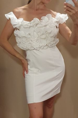Kleid weiss mit Vollants Zara Gr. XS/34