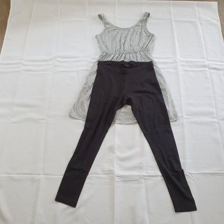 hängerli Top mit Leggins S