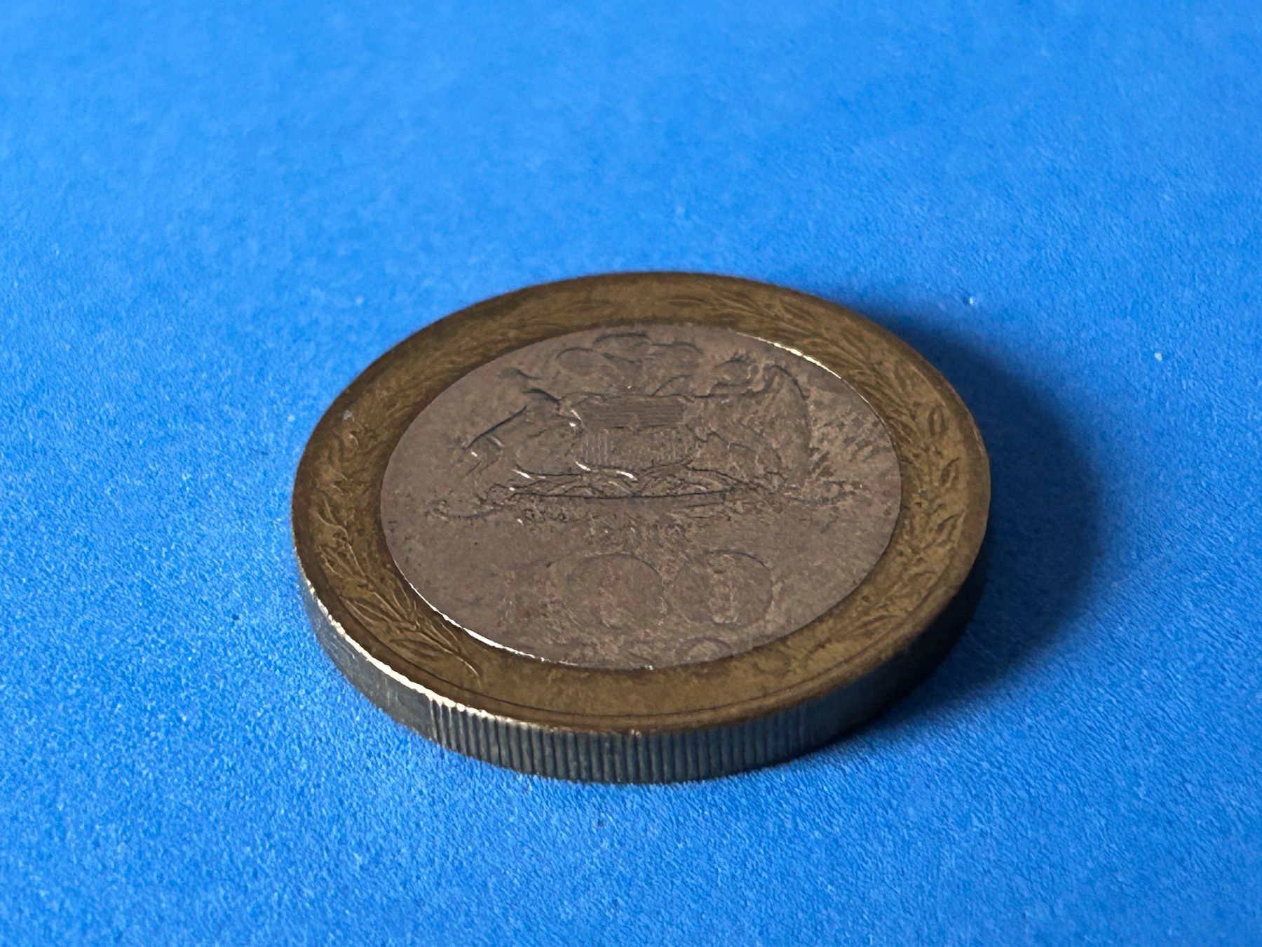 Tutti le monete: Chile - 100 Pesos 2010 – Usato da Corcelles NE venduto da AJKader 8