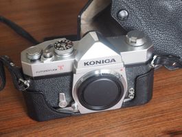 sehr schöne Konica Autoreflex T2 vintage Spiegelreflex T