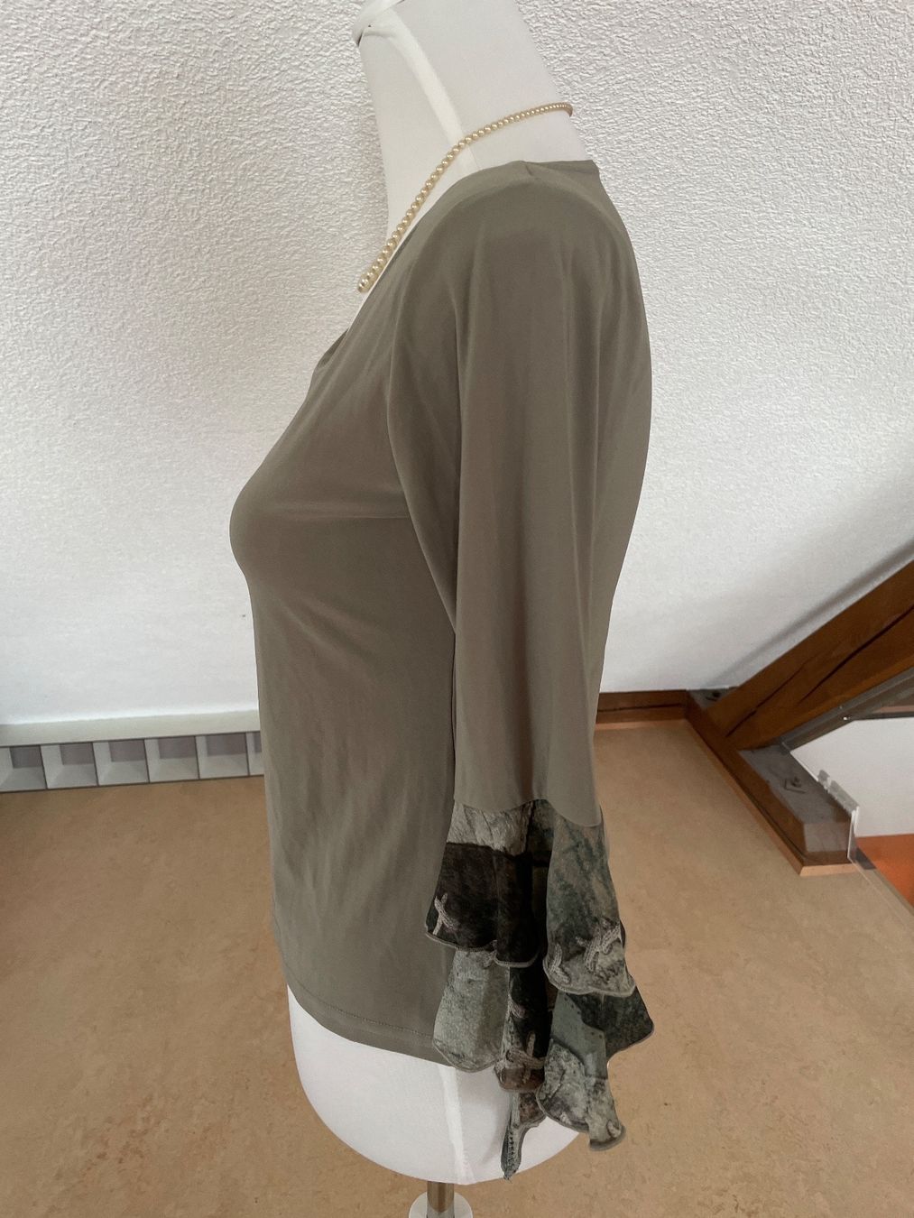 Maglioni & Felpe: Schönes Shirt / Calyx / T2 – Usato da Klingnau venduto da vollmond36 1