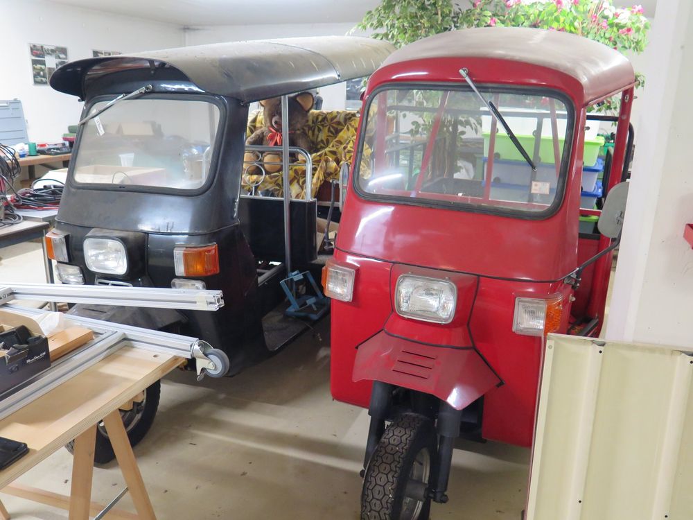 2. Tuk Tuk Original Thailand