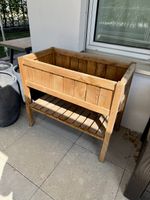 Hochbeet Holz mit Ablage guter Zustand