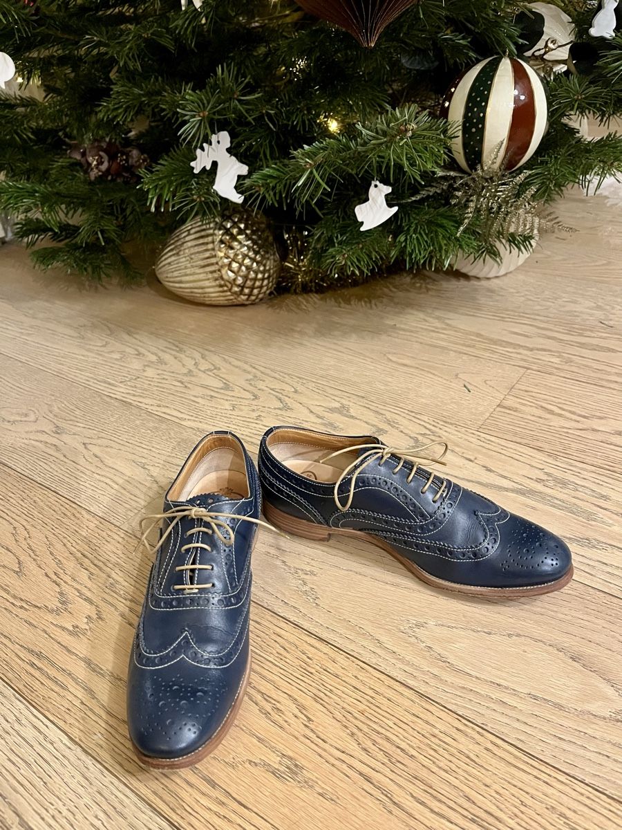 Church's Chaussures femmes: Church’s shoes, size 38 – D'occasion à Genève par VManic