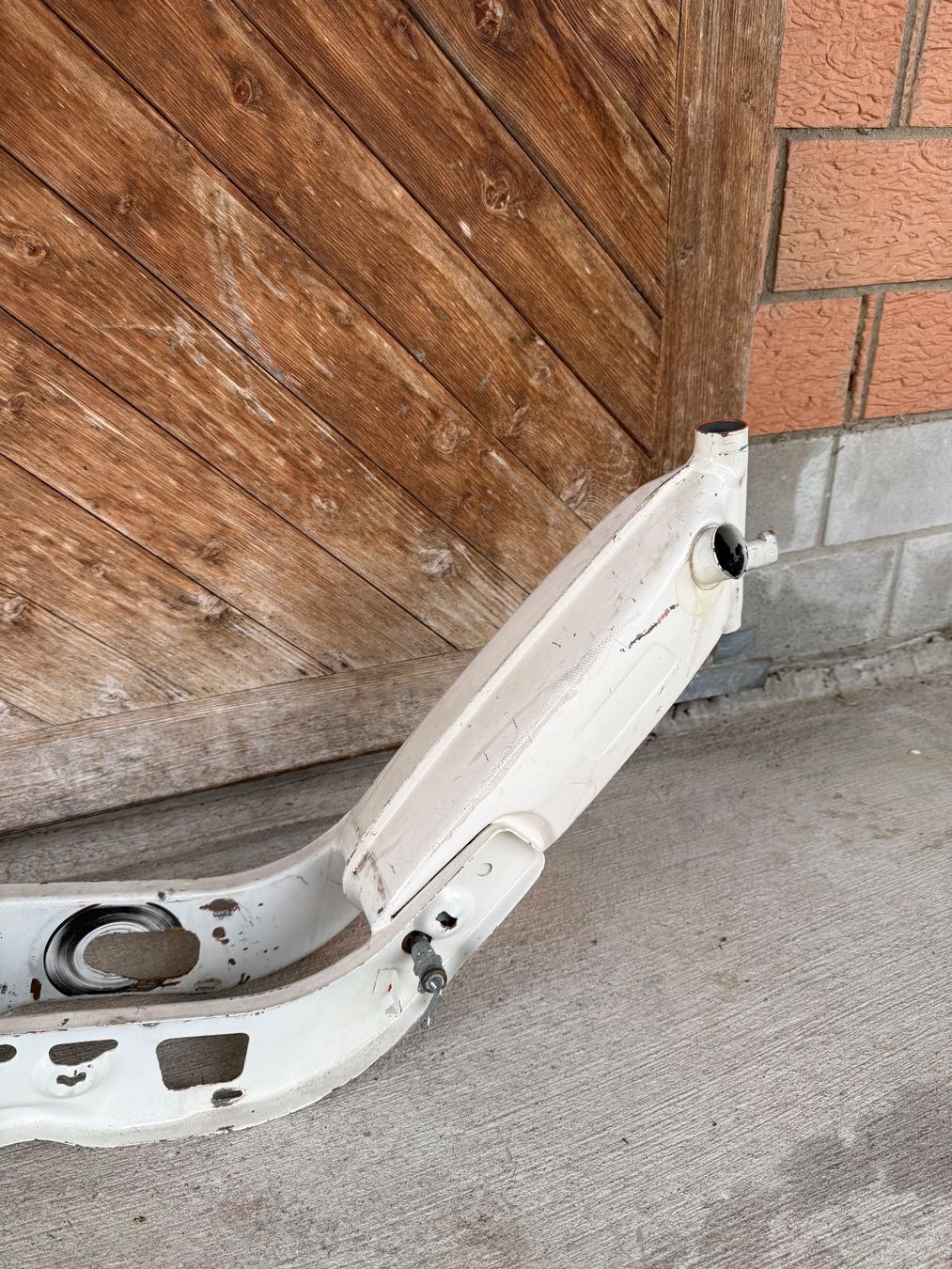 Piaggio Parti ricambio per ciclomotori: Piaggio Ciao Mofa Rahmen mit Ausweis – Usato da Fahrni b. Thun venduto da Schneiderlein55 5