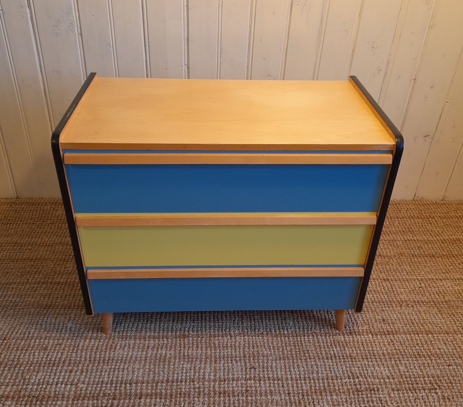 Kommoden: Sideboard/Kommode 50er Pago  komplett restauriert – Gebraucht aus Haslen AI von  1