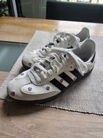 Adidas Samba mit Blumen