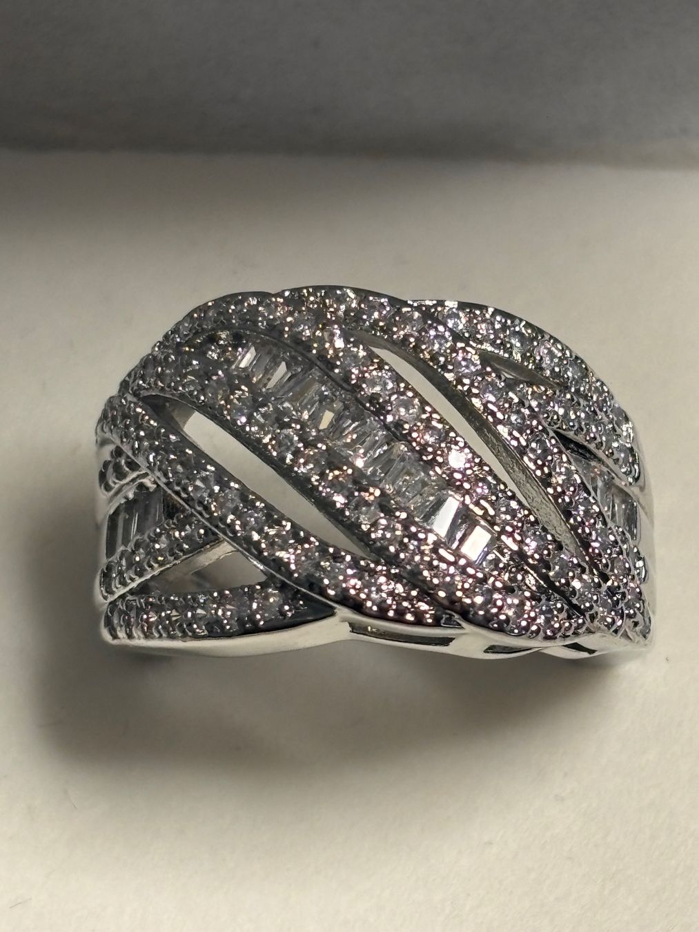 Anelli: Bague entrelacée zircons ✨ – Nuovo (secondo la descrizione) da Lausanne venduto da mel2dreams 1
