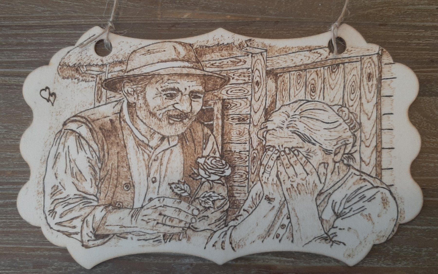 Tutte le decorazioni: Brandmalerei - Eine Liebe – Usato da Seewen SZ venduto da EK-CH-65