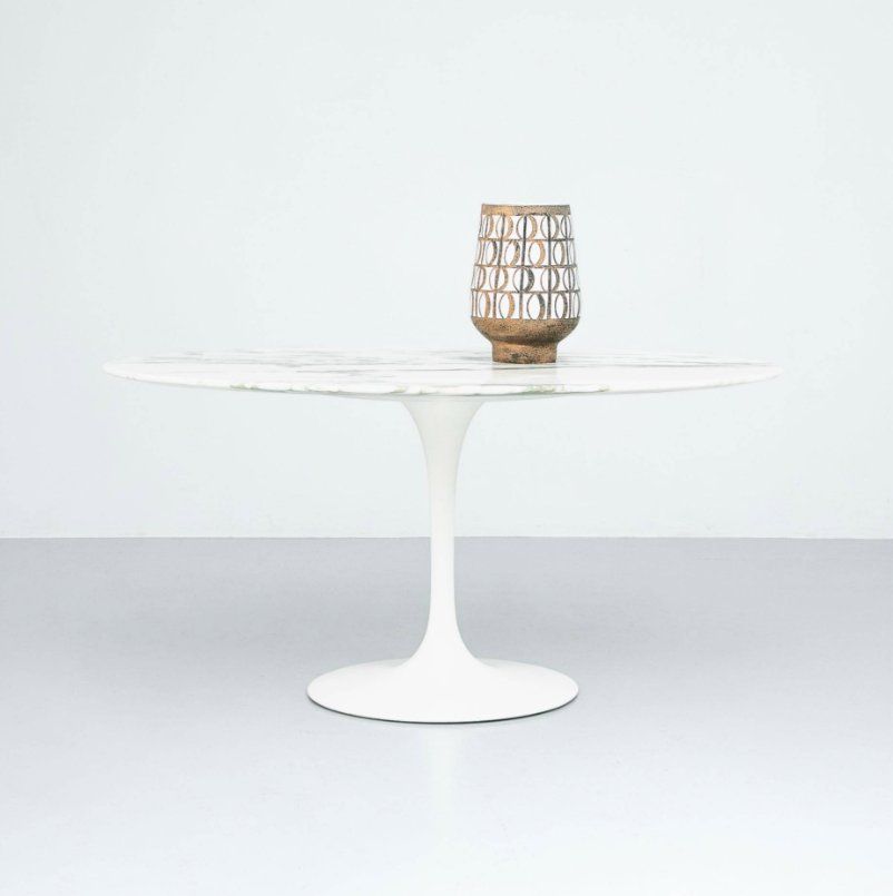 Tavoli: Saarinen Ovaler Couchtisch – Usato da Zürich venduto da moebelzuerich