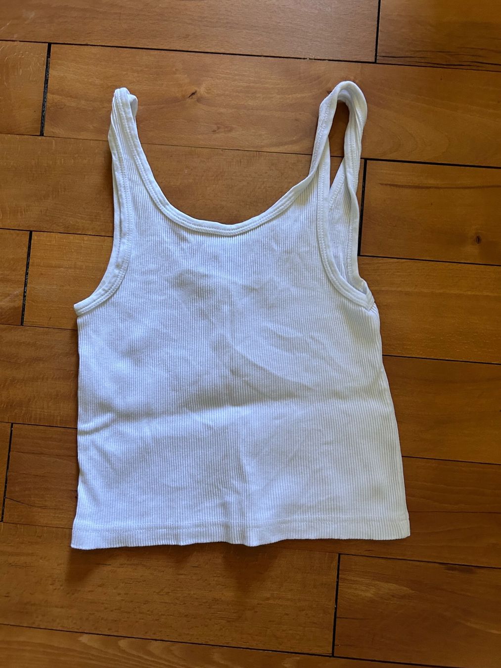 T-shirt: BRANDY MELVILLE Shirt – Usato da Birsfelden venduto da Pearl10 1