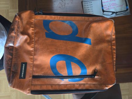 Freitag Rucksack orange blau gebraucht guter Zustand.