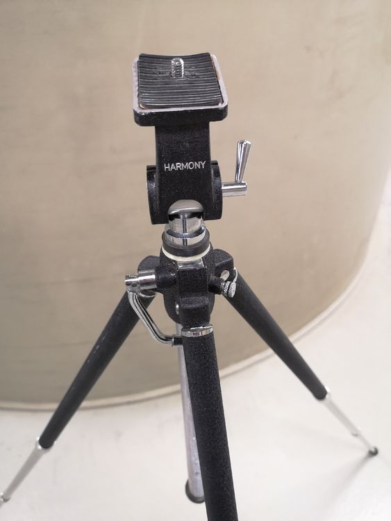 Treppiedi & Teste: HARMONY Kamera Stativ Vintage Retro Fotostativ – Usato da Rüegsauschachen venduto da Solex-Driver 1