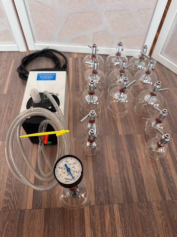 Appareils de massage: Schröpfgläser mit elektrischer Pumpe – D'occasion à Neuheim par ananda21 3
