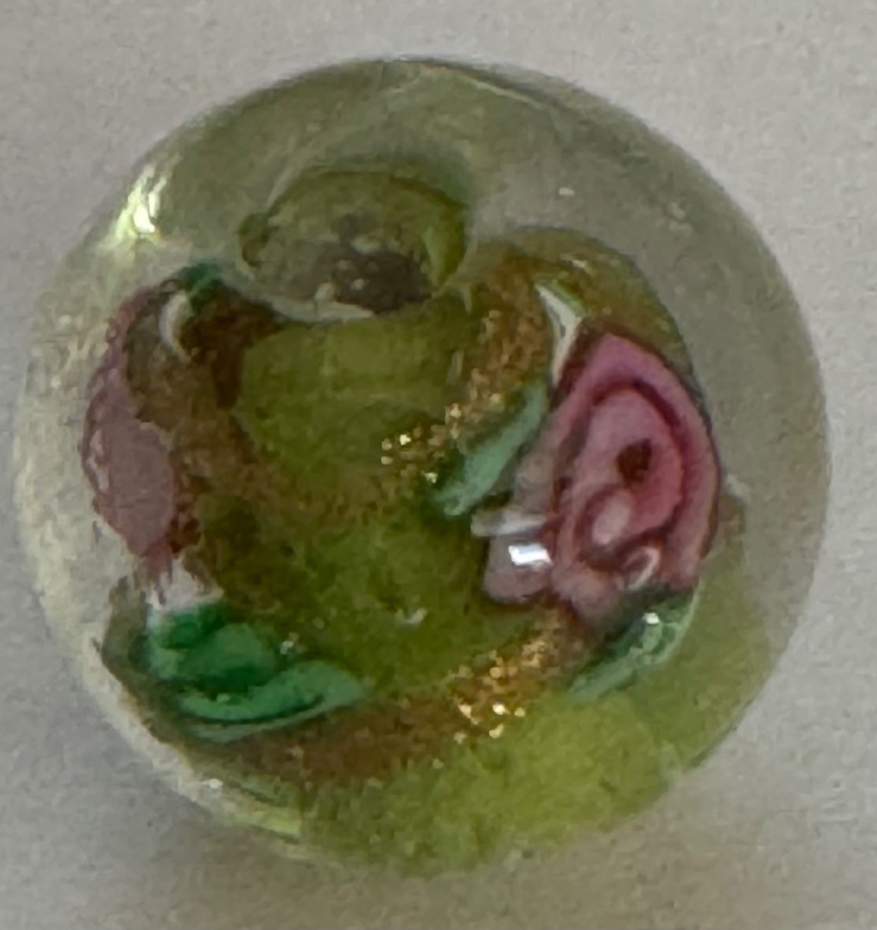 Perlen (unechte): Glasperle mit Rose Lampwork Original aus Australien 1984 – Gebraucht aus Grabs von Dekostuebli
