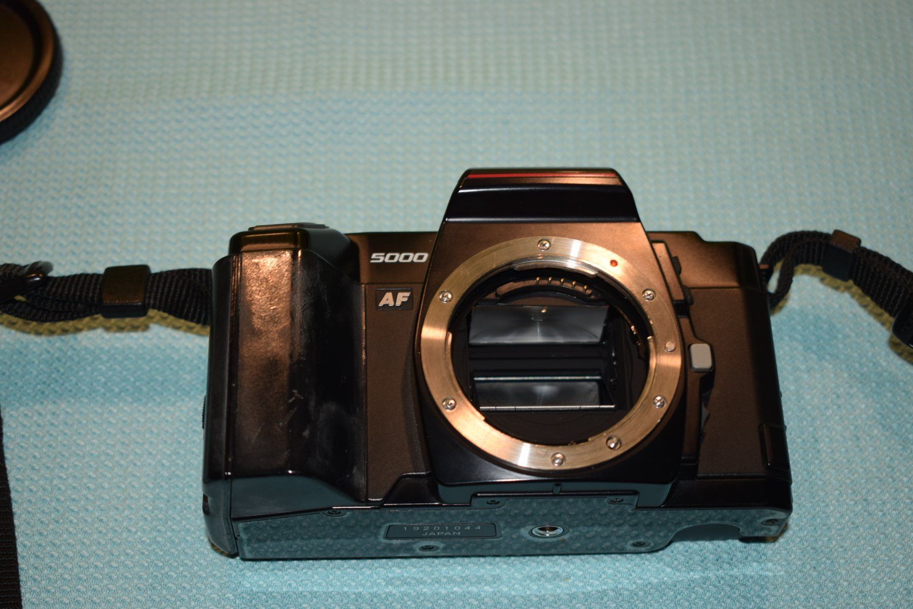 Minolta Kamera: Minolta 5000AF mit Objektiv und Systemblitz – Gebraucht aus Oftringen von Pioneer1