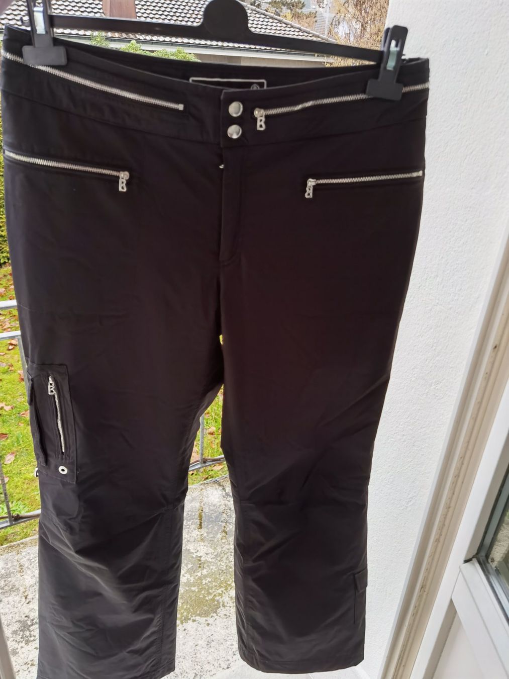 Bogner Pantaloni: Bogner Skihose schwarz 42 – Nuovo (secondo la descrizione) da Langenthal venduto da morena86 1