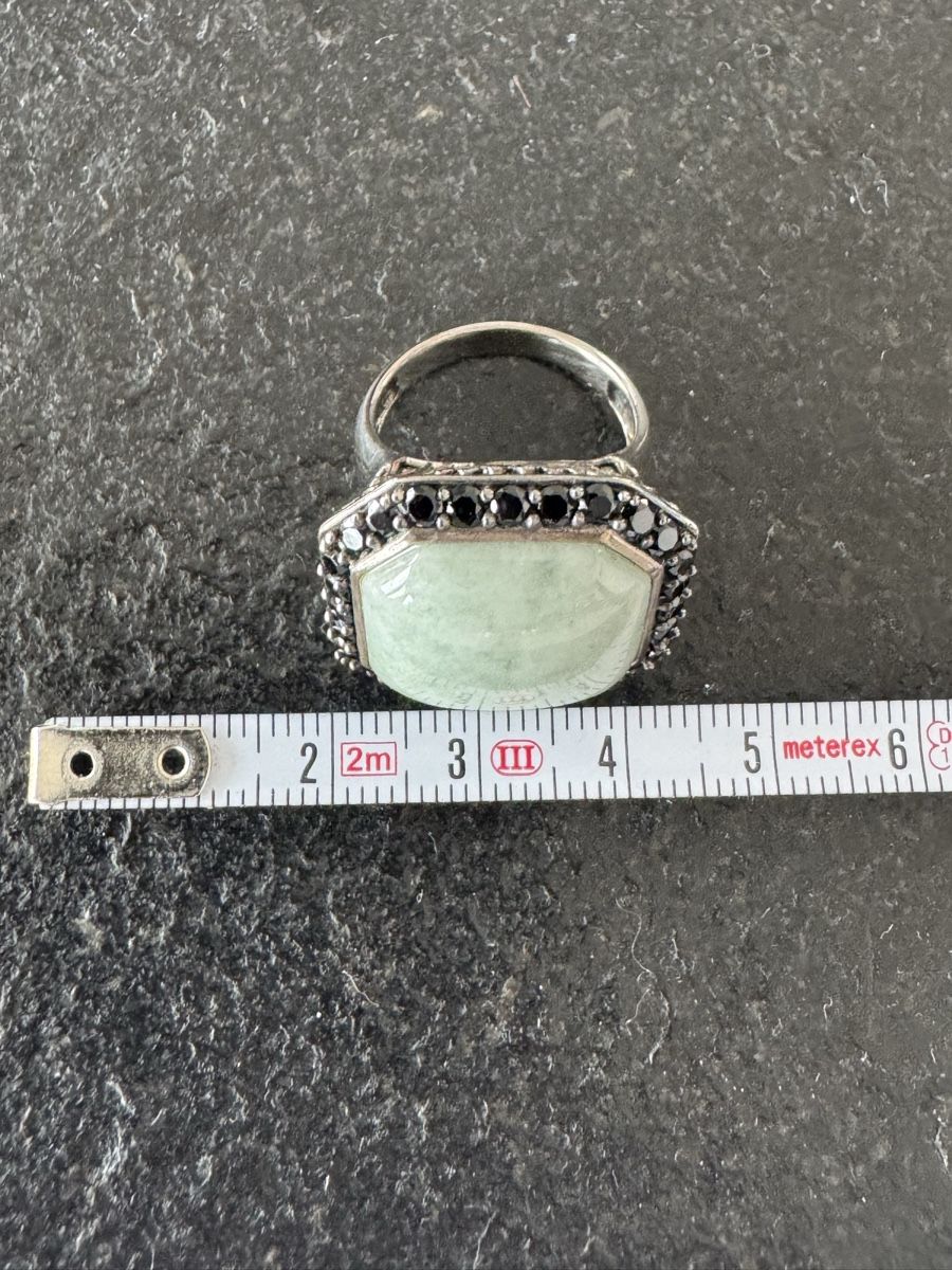 Anelli: Wunderschöner silbriger Jade/onyx Damenring – Nuovo (secondo la descrizione) da Bellikon venduto da tomsawyer_75 1
