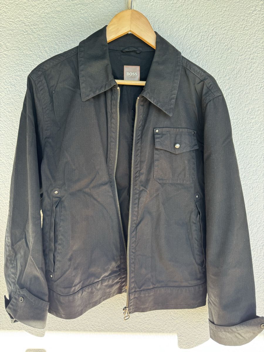 Hugo Boss Giacche: Leichte Hugo Boss Jacke, Gr.48 – Usato da Balsthal venduto da Narulya