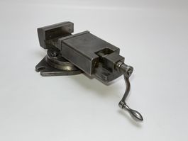 Aciera F3 Schraubstock Maschinenschraubstock drehbar
