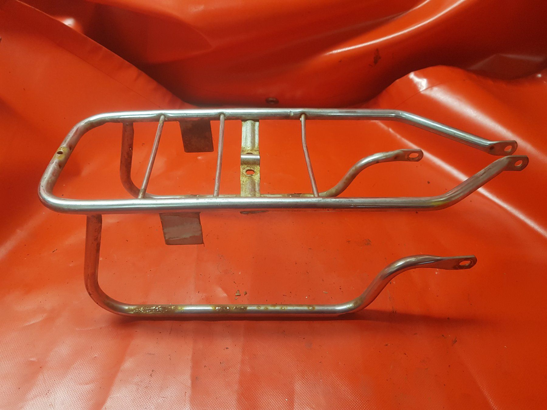 Pièces pour mobylette: Puch Supermaxi Gepäckträger – D'occasion à Aarberg par 2002stefan 2