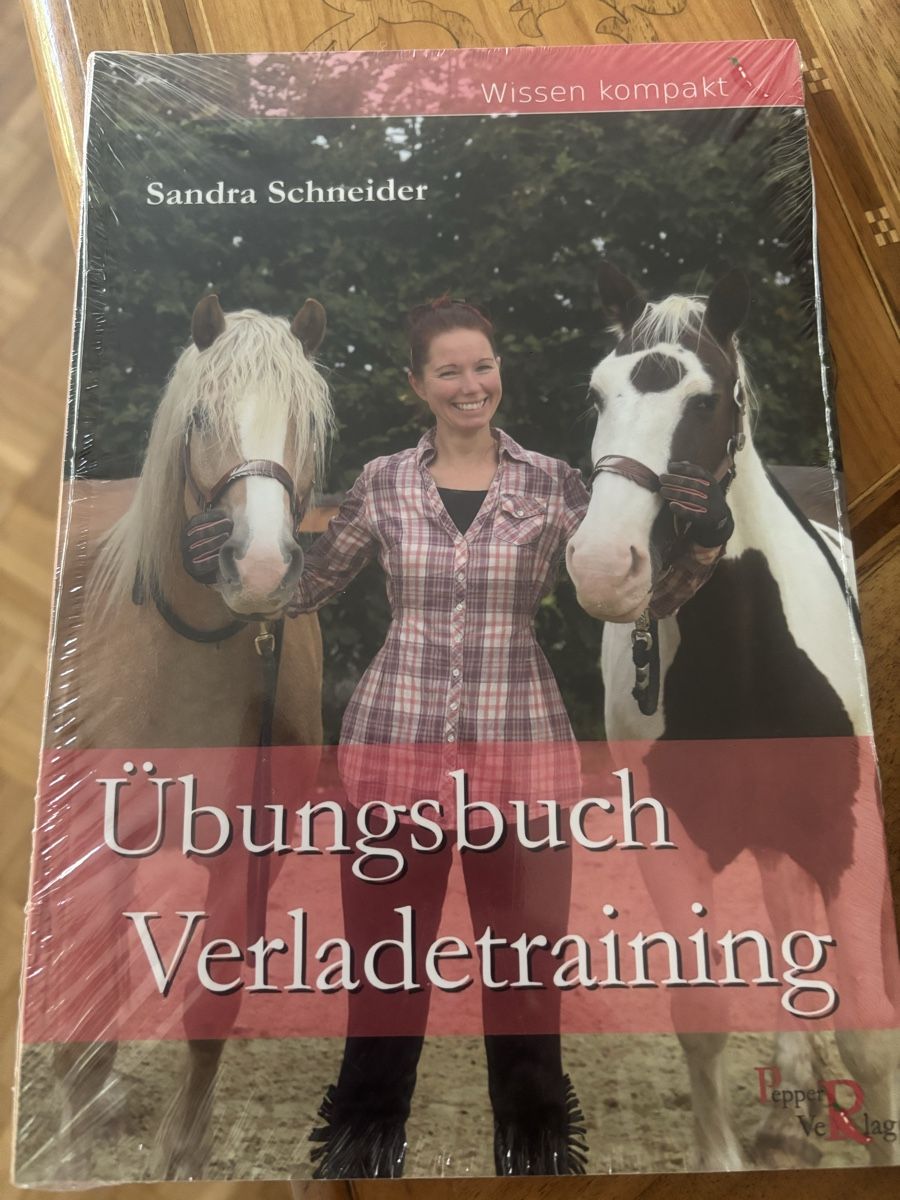 Libri: Übungsbuch Verladetraining – Nuovo e nell'imballaggio originale da Menzingen venduto da JeKa84