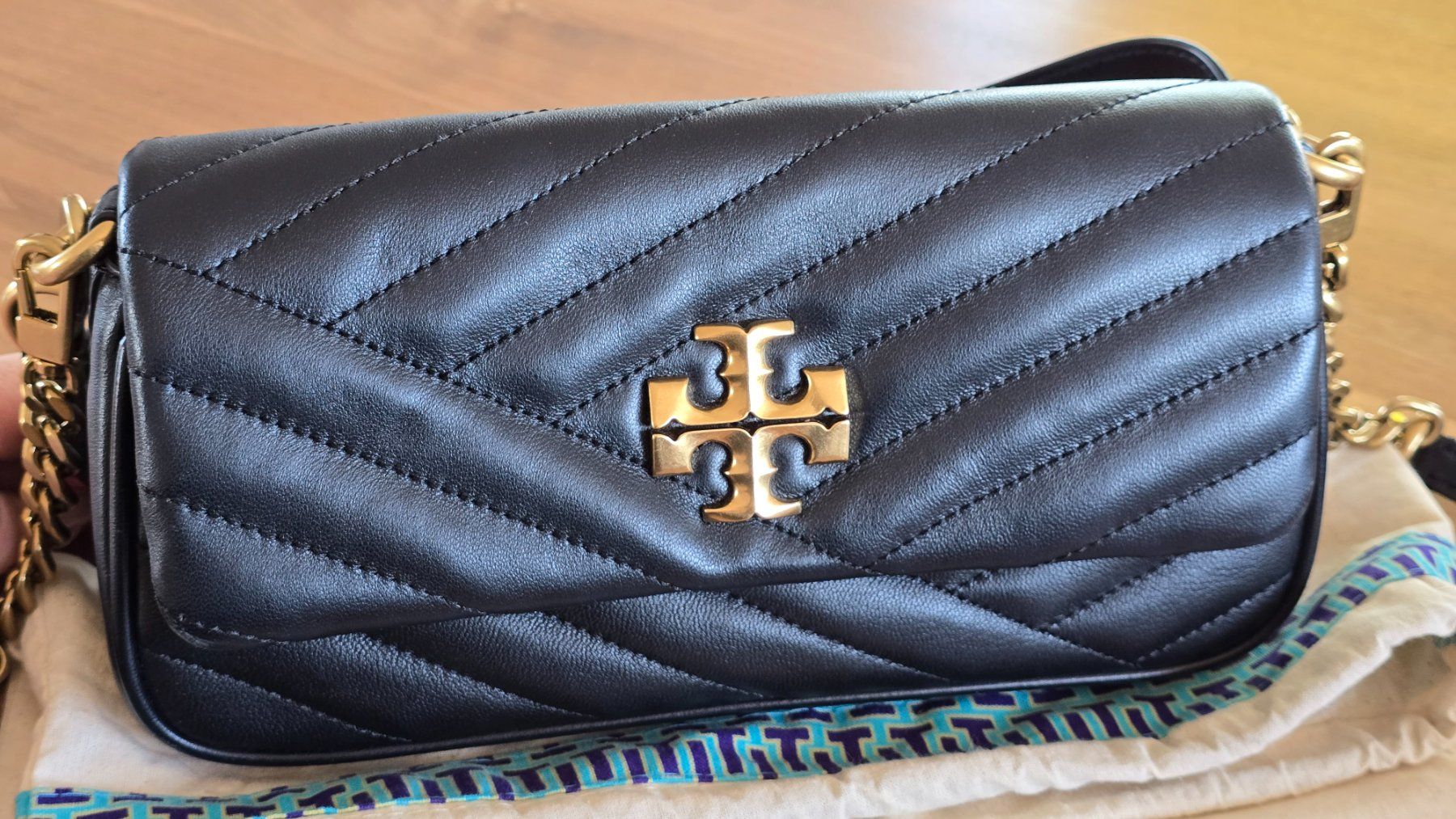Tory Burch Borse da donna: Tory Burch Kira Chevron Handtasche schwarz – Usato da Uster venduto da proshka74 1