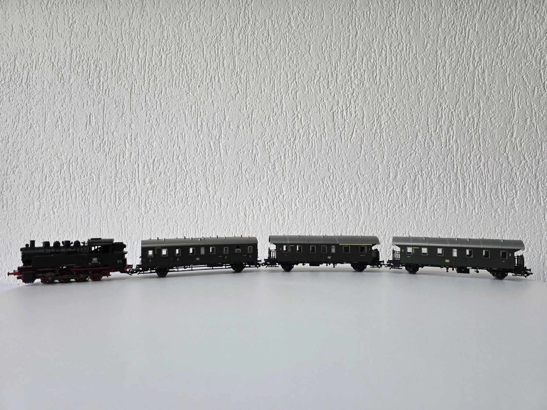 Märklin Modelleisenbahnen: Märklin, Zugset, DB, Br 81, Digital, – Gebraucht aus Kloten von Nicola2