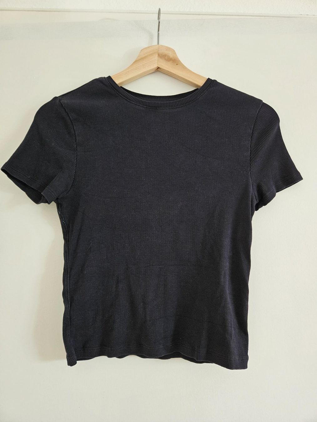 Top: Crop-Top schwarz Gr.M – Usato da Schaffhausen venduto da sabrina915