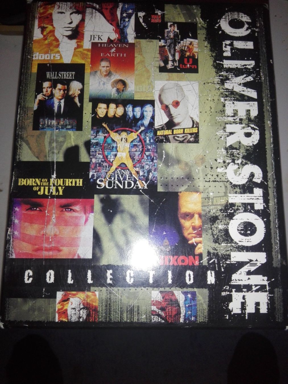 Tutti i DVDs: Oliver Stone Collection  (USA-Import / Code 1) EN   11-DVDs – Usato da St.Galllen venduto da elkaphone