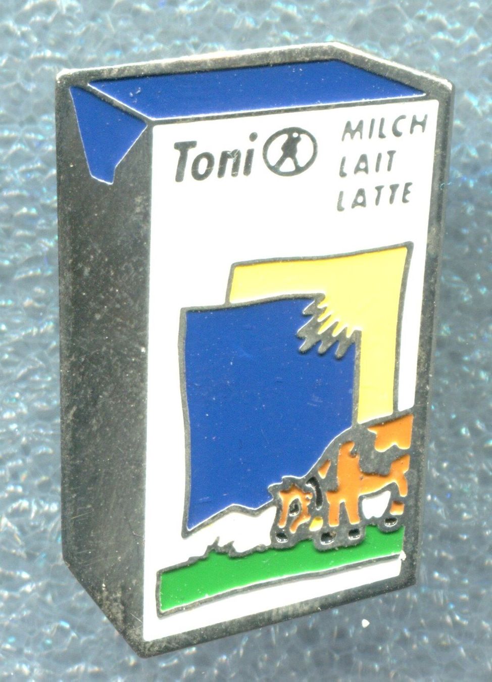 Placchette & Badge: Toni  Milch – Usato da Winterthur venduto da Sammleroase