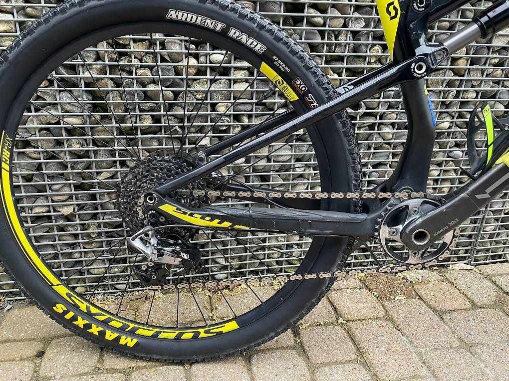 Biciclette: Scott Spark 700 RC  – Usato da Rubigen venduto da cuoco_1988 1