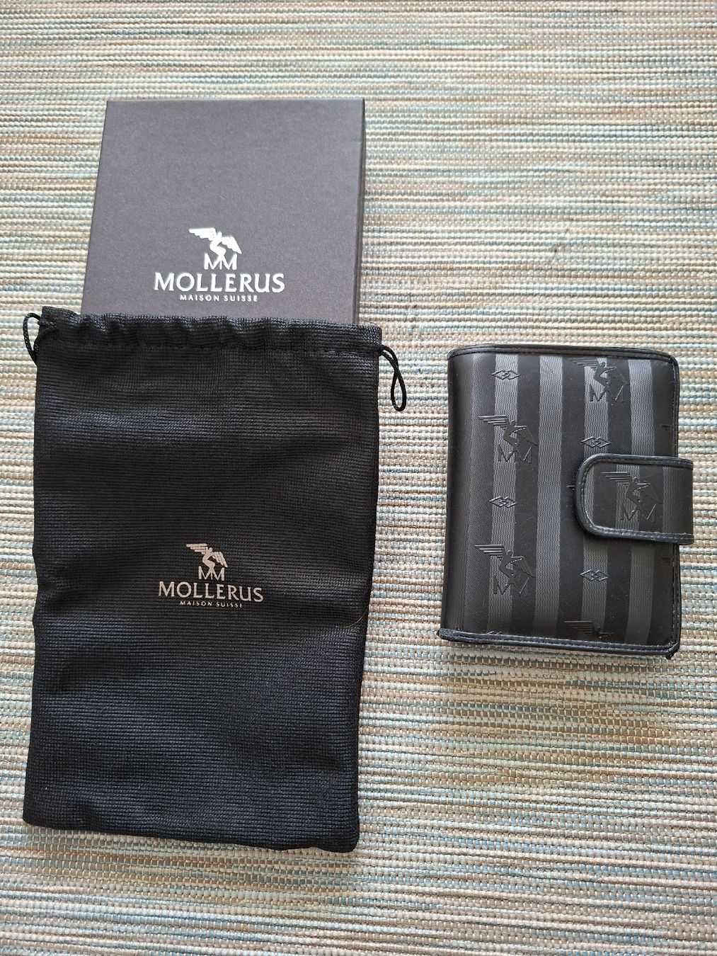 Maison Mollerus Portamonete: Mollérus Geldbörse Leder Schwarz  – Usato da St. Gallen venduto da Anna651