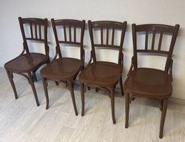 Lot de 4 chaises anciennes - Horgen Glarus