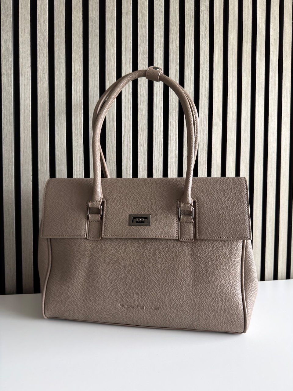 Borse da donna: Victoria Hyde JOLINE - Handbag - beige – Usato da Zürich venduto da mad_87xc 6
