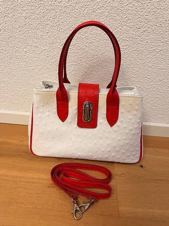 Borse da donna: Hochwertige Echtleder Handtasche – Usato da Unterägeri venduto da Ticinese85 4