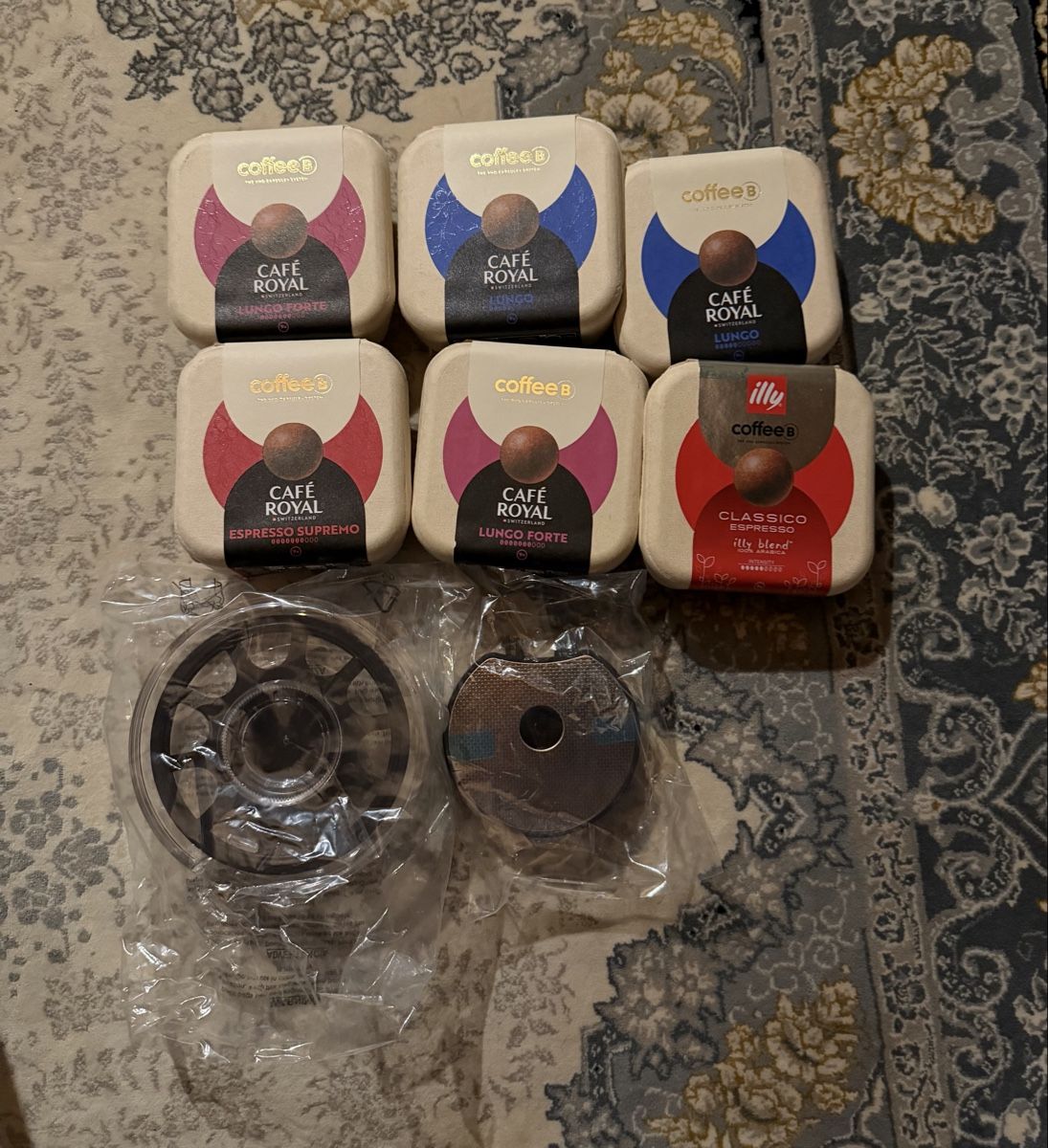 Coffee B Macchine per caffè & Macchine per espresso: CoffeeB machine with Capsules - Like new! Enjoy warm drinks! – Usato da Bern venduto da say_6frc 2