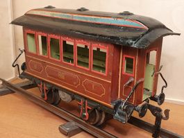 Uralter schöner Märklin 1821 Personenwagen in Spur 1.