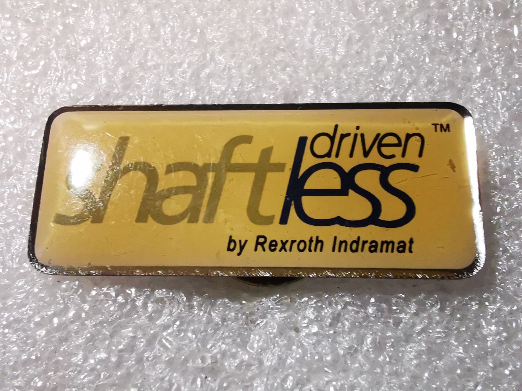Plaquettes & Badges: Ansteckpin 11: Shaftless Driven – D'occasion à Oppligen par Pin-Fall-Shop