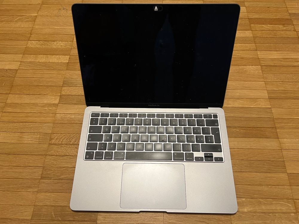 APPLE MacBook Air (2020) M1 - Space Gray | Kaufen auf Ricardo