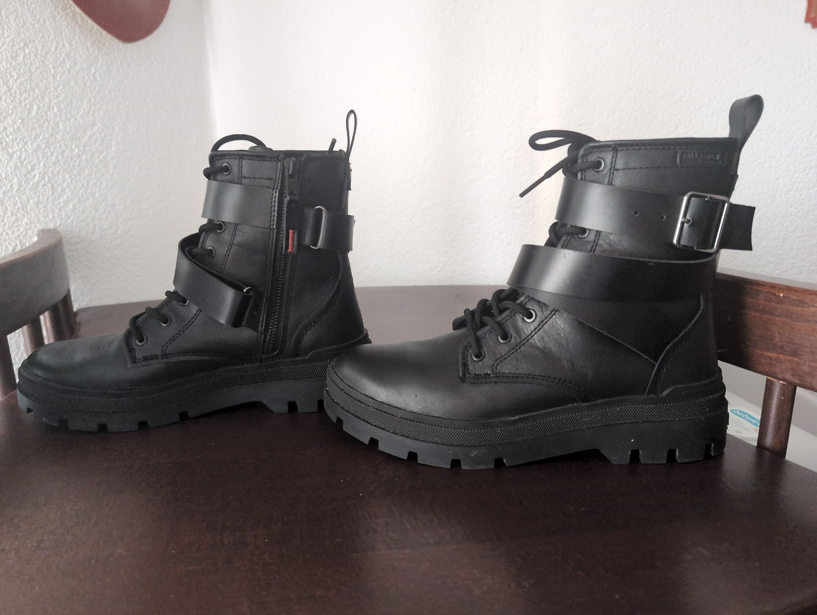 Palladium Scarpe da uomo: Palladiun Boots, neuwertig – Nuovo (secondo la descrizione) da Busswil BE venduto da MissMuffin 1