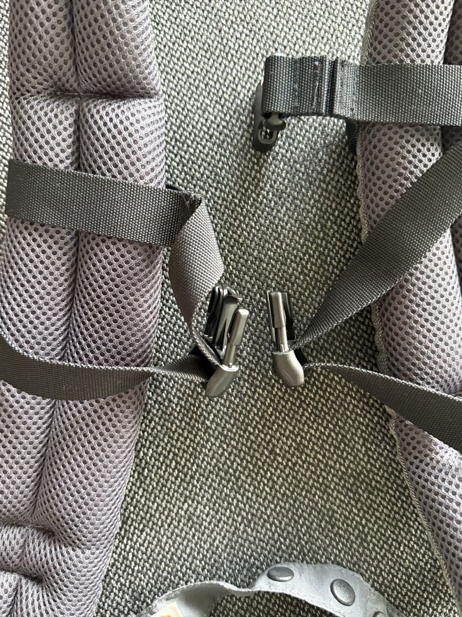 Ergo Baby Marsupi portabebè: Ergobaby Baby Carrier grey good condition – Usato da Liebefeld venduto da dabuehle17 2