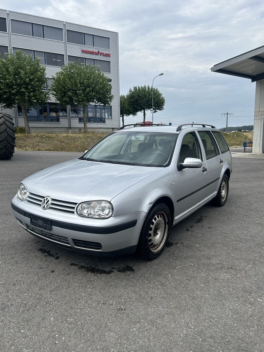 Automobili: VW Golf Variant 1.6 – Difettoso da Mattstetten venduto da Janick12 2