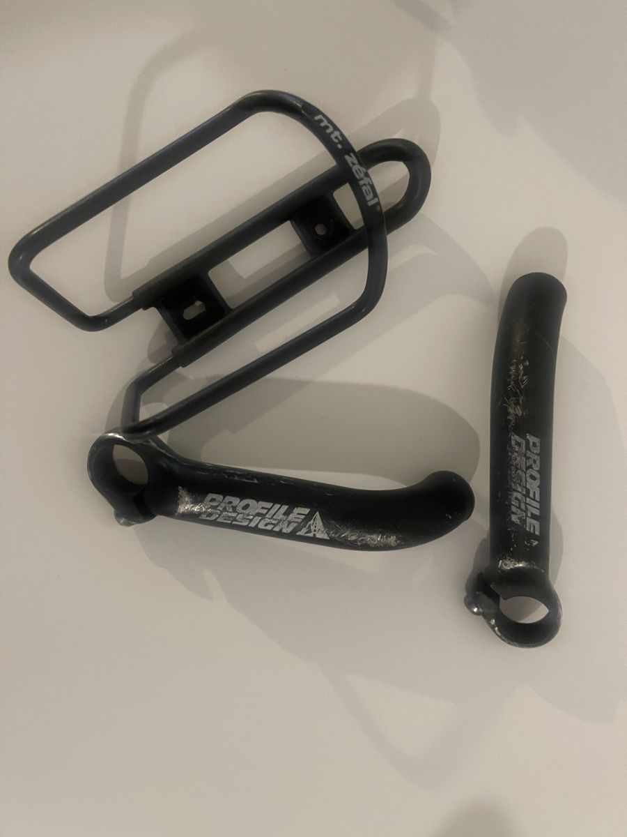 Pezzi di ricambio: Classic enkeranhänge Profile Design – Usato da Giubiasco venduto da bulag 7