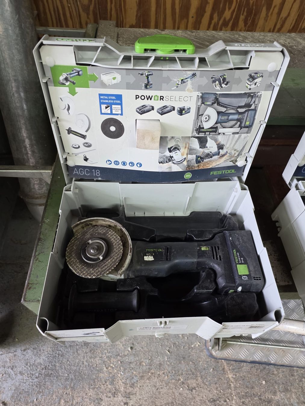 Festool Tutte le macchine: Festool Akku winkelschleifer – Usato da Dällikon venduto da John178