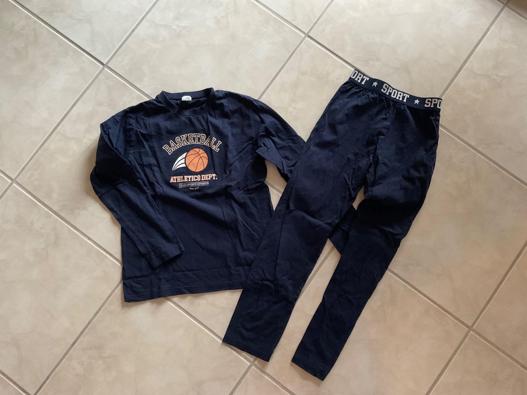Migros Pigiama & Simili: Pyjama Gr. 146/152 – Usato da Wallisellen venduto da Kaktus8304 1
