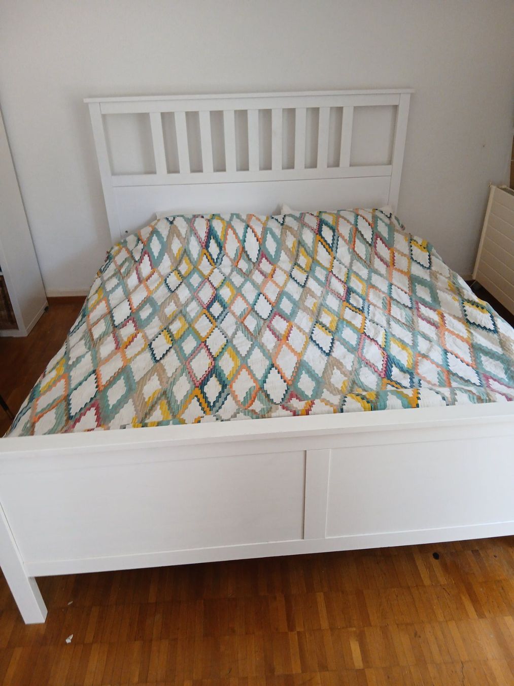 Ikea Letti: Weiss Bettgestell mit Lattenrost, 160x200 cm – Usato da Zürich venduto da mel_2by5 1