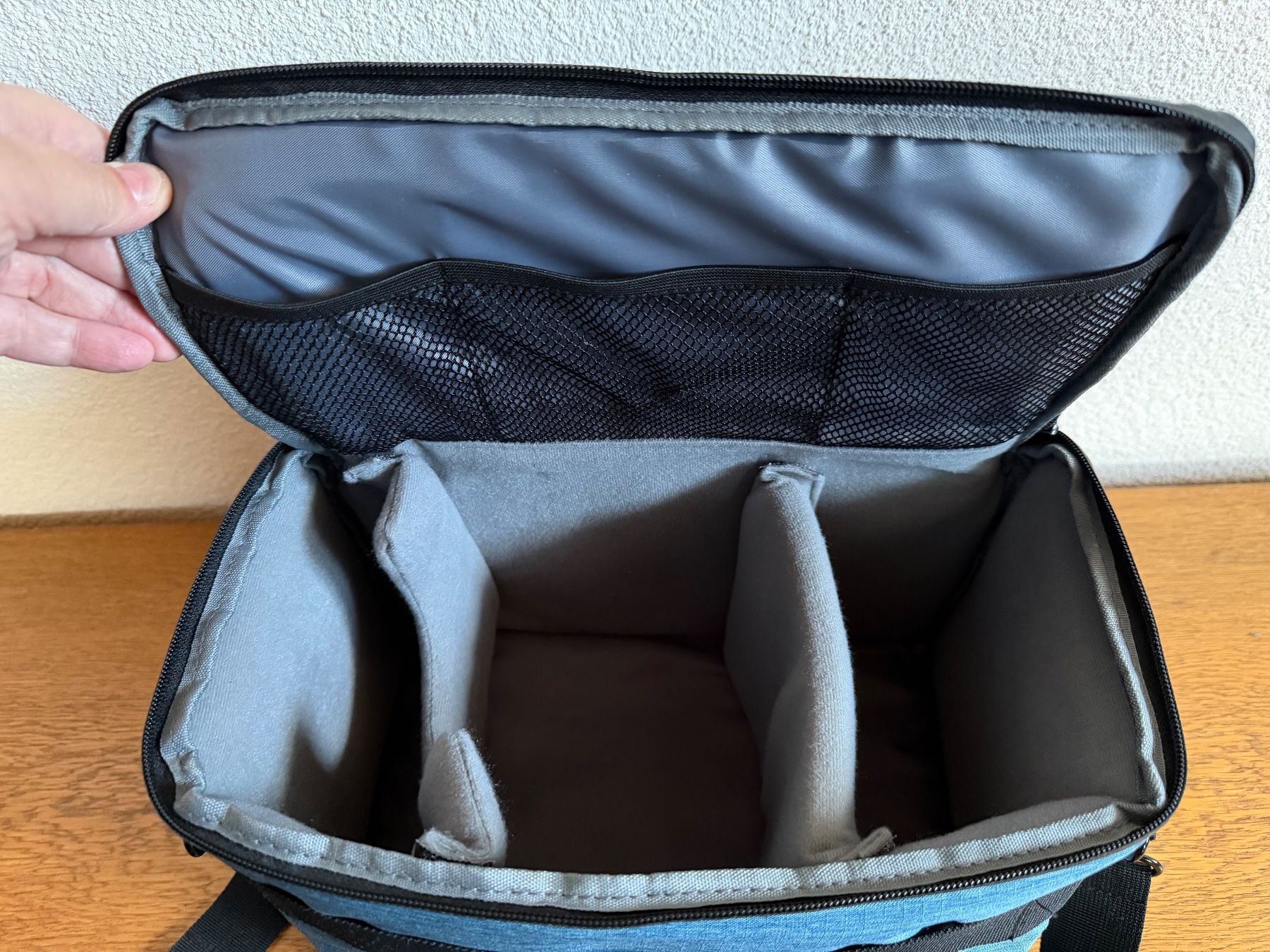 Borse: Foto-Kamera-Tasche – Usato da Maschwanden venduto da Brindabella 1